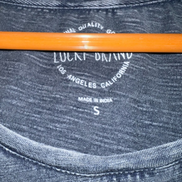 Lucky Brand T-shirt - Picture 3 of 6